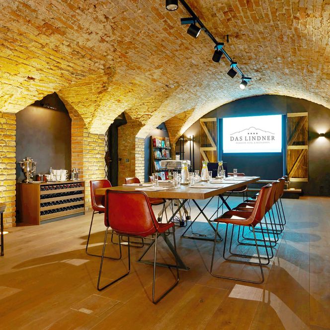 Hotel Das Lindner Bad Aibling Weinkeller